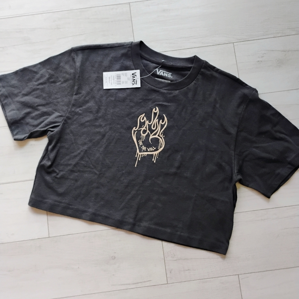 VANS NEW Girls Fire In Your Heart Crop T-shirt